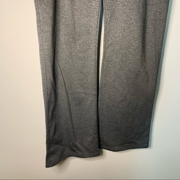 Women’s Under Armour gray athletic drawstring pants size extra small XS - Picture 3 of 6